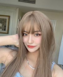 -银星女王公园发型艺术沙龙