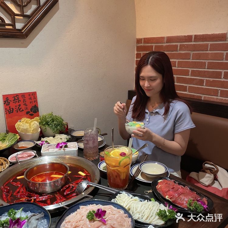 深圳探店|超火爆重庆老火锅终于开来深圳啦‼️