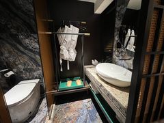 -铂尔登国际酒店(南山深圳湾口岸店)