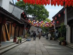 -鲁镇