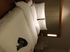 iphone_upload_pic-全季酒店(重庆李子坝牛角沱地铁站店)