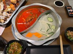 百菌汤鸳鸯锅底-牛串门串串香(东直门簋街总店)