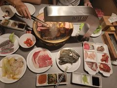 -山焱·炭火自助烤肉(周浦万达店)