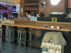 大堂-猫屎咖啡(威海东方新天地购物中心店)