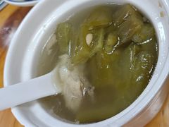 -明姨仔潮汕美食·碳炉猪脚·汕尾牛腩饭·起片鸡煲(起义路店)