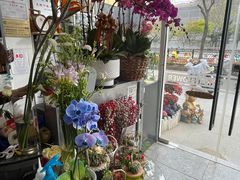 -FEI FEI FLOWER鲜花店·气球派对·宝宝宴布置(虹口德必运动Loft店)