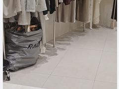 -广州壹马服装广场