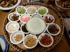 -包整·丝娃娃(一览甲秀楼风景店)