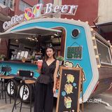 济南首家｜巴士移动饮品车🚌也太好拍了叭 ❗️