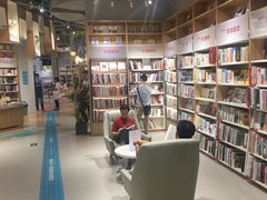 -当当书店(国泰广场店)