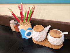 筷子和调料瓶-小明同学(环宇荟店)