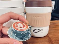 -Line来恩咖啡(石厦花园店)