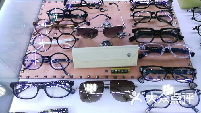 日月明眼镜店图片 - 第45张