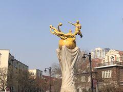 -民园广场