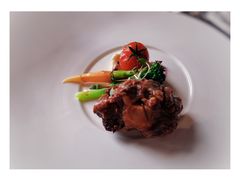 -YUE·6·西式融合餐厅(外滩六号店)