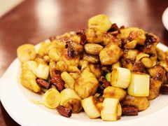 宫保鸡丁-老回回小吃(百万庄店)