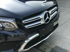 -上海星瀚奔驰4S店(红柳路店)