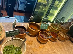 -云阿蛮云南生烫牛肉米线(奉贤路店)