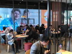 大堂-汉堡王(徐汇绿地缤纷店)