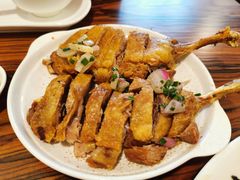 特色香酥鸭腿-建国328 本帮小馆·面馆