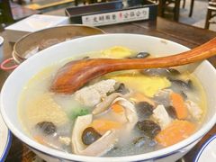 -咸亨酒店•非遗绍兴菜•中华老字号(堂吃餐厅)