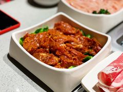 -海底捞火锅鲜切牛肉主题店(长寿路店)