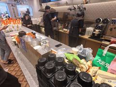 -沪上阿姨·臻选茶饮(上海环球港店)