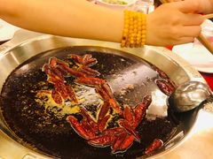 -山城年华老火锅(玉林店)