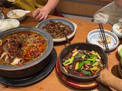 -云海肴·汽锅鸡·云南代表菜(天山百盛优客店)