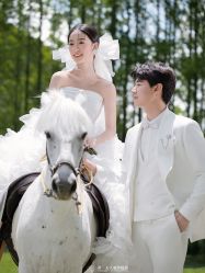 -第一夫人婚纱摄影(南京店)