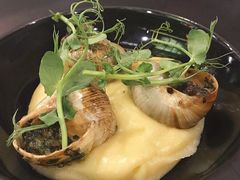 -La Mer Restaurant & Lounge