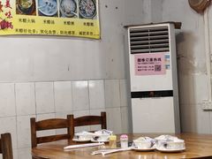 -醋缘臭屁醋养生火锅