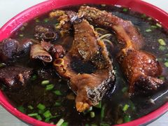 -小龙大肉面馆