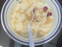 -云阿蛮云南生烫牛肉米线(奉贤路店)