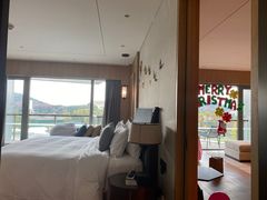 -上海佘山世茂艾美酒店