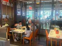 -阿瓦山寨·湘菜现炒·剁椒鱼头王(咸阳总店)