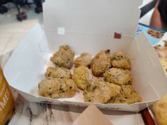 -达美乐比萨(红山店)