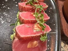 金枪鱼牛油果-BROWNSTONE布朗石西班牙餐厅(富城店)