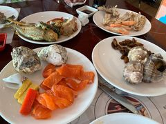 -荣誉国际酒店-云顶旋转餐厅