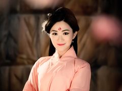 -九月鹰飞汉服摄影工作室