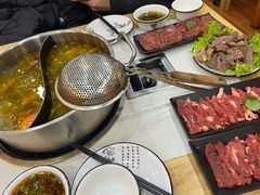 -田村·酸汤鲜牦牛肉火锅(布达拉宫广场店)