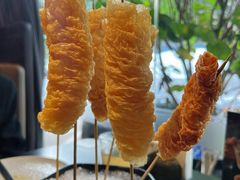 -鲜入唯煮·港式海鲜牛肉火锅(金宝街店)