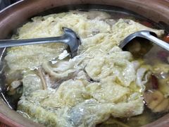 连州果园鸡-威邵鸡煲(西华路总店)