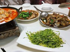 -鑫悦楼煎蟹·16年海鲜大排档