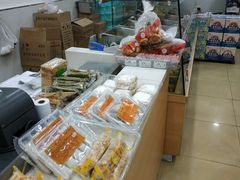 -牛朋牛奶棚(南昌路店)