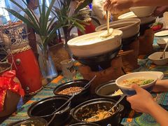 -亚龙湾希尔顿自助餐厅·海鲜·烧烤·沙滩BBQ·现场乐队