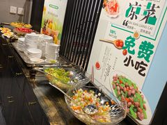 自助取餐区-城南老友羊蝎子火锅(花乡奥莱店)