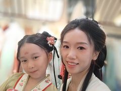 -云锦汉服馆·古典妆造摄影(唐城店)