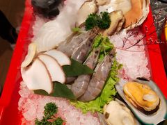 -牛YO寿喜烧·铁板烧和牛火锅自助(市府恒隆店)
