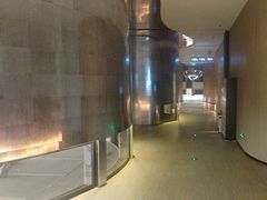 -涨巢·潮玩水疗局